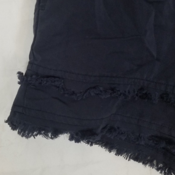 Day & Moon Distressed Hemline Blue Shorts Excellent Condition Size Med - Picture 7 of 7